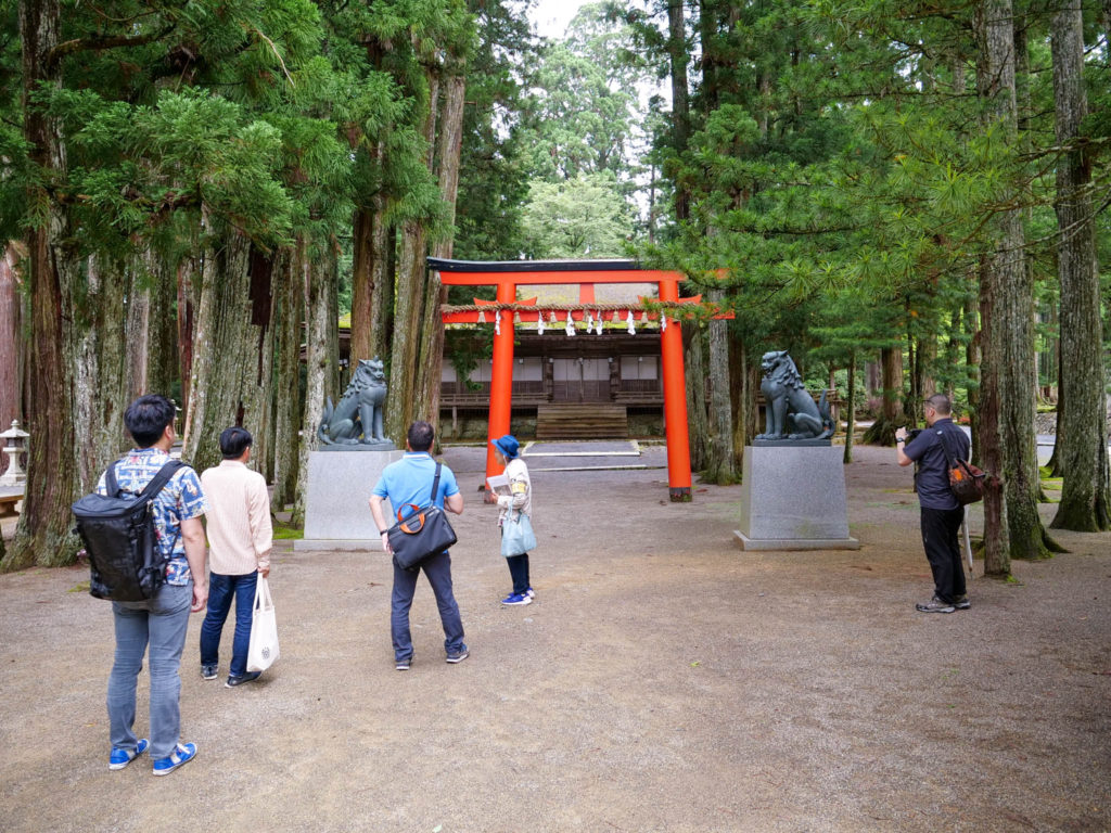 壇上伽藍の中にある神社・山王院