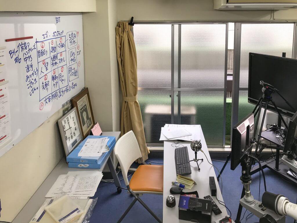 第1回目のYouTubeライブ配信の様子